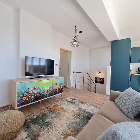 Jasmine Residence New Duplex Apartment ブラショフ エクステリア 写真